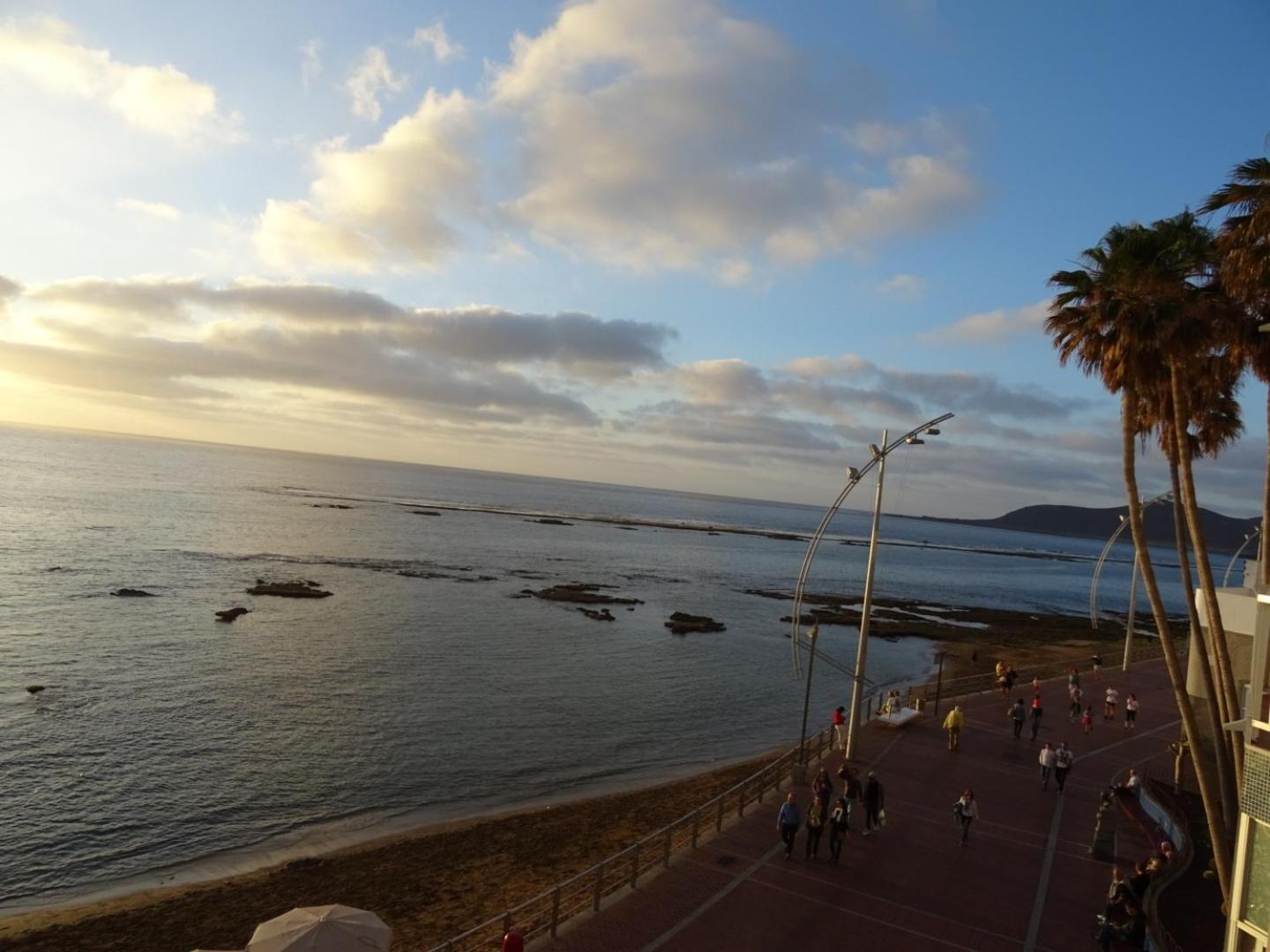 Estudio Luminoso, Primera Linea De Playa De Las Canteras Лас Палмас де Гран Канария Екстериор снимка